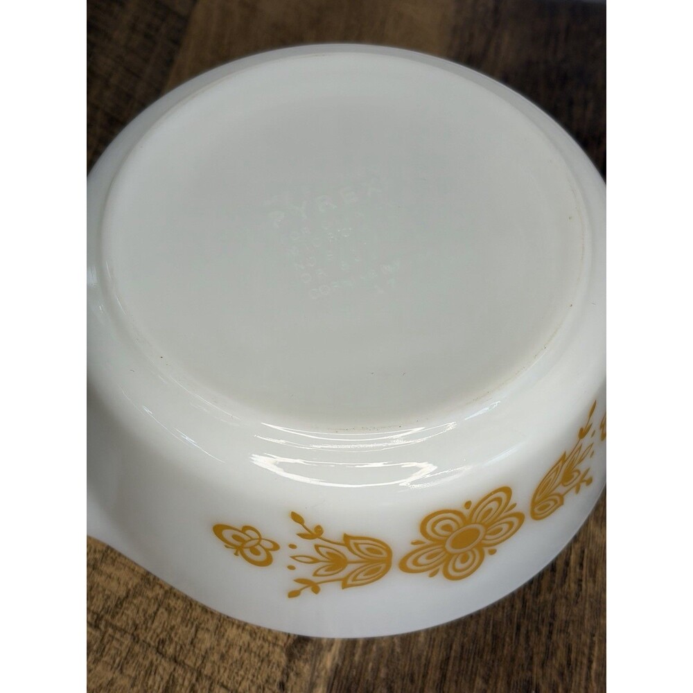 Pyrex Butterfly Gold 472 Casserole 1.5 Pt with Lid Vintage 1970s Bowl MINT - Picture 6 of 11
